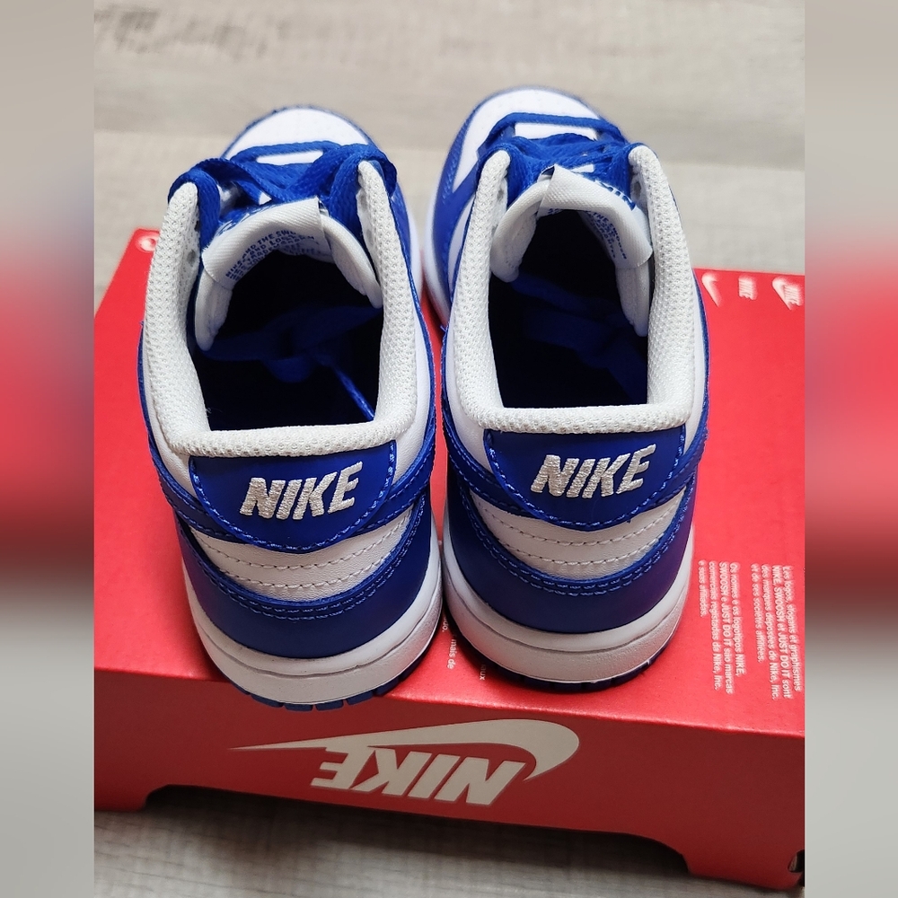 SOLD!!Nike Dunk Kentukey - Picture 4 of 5